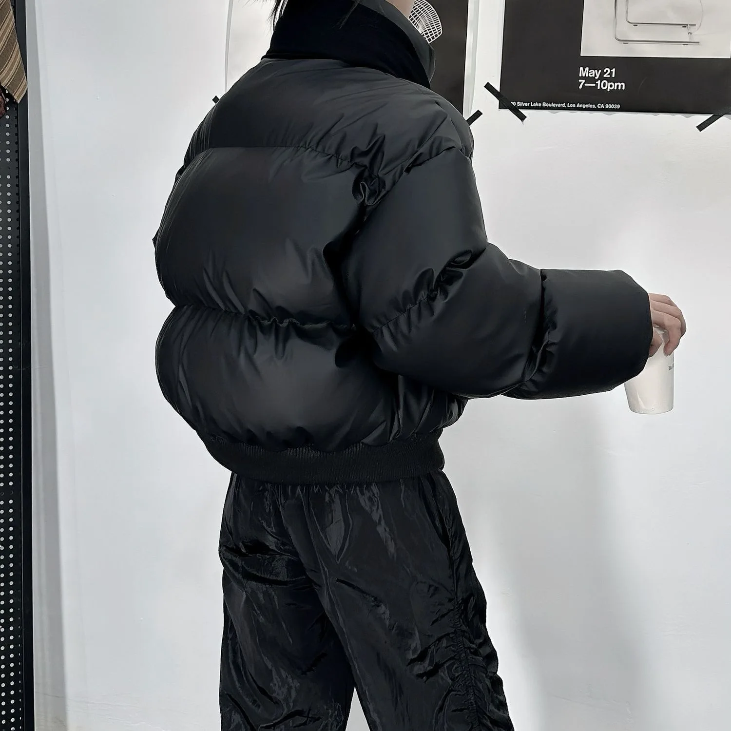 Men's & Women's Vintage PU Leather Puffer Jacket Winter Short Quilted Coat American Retro Stand Collar Unisex Couple Outerwear - 图片 4